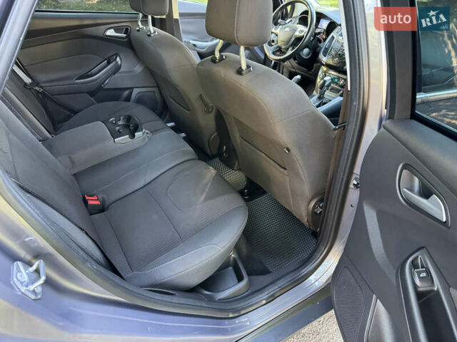 Сірий Форд Фокус, об'ємом двигуна 2 л та пробігом 205 тис. км за 8300 $, фото 14 на Automoto.ua