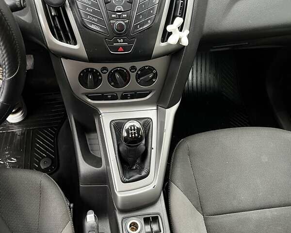 Сірий Форд Фокус, об'ємом двигуна 1 л та пробігом 212 тис. км за 6500 $, фото 9 на Automoto.ua
