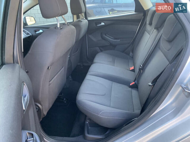 Форд Фокус 2013 в Ровно на Automoto.ua Серый Форд Фокус, объемом двигателя 1.6 л и пробегом 236 тыс. км за 7950 $, фото 20 на Automoto.ua
