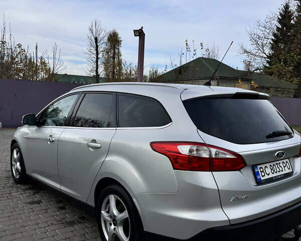 Сірий Форд Фокус, об'ємом двигуна 1.6 л та пробігом 259 тис. км за 8400 $, фото 4 на Automoto.ua