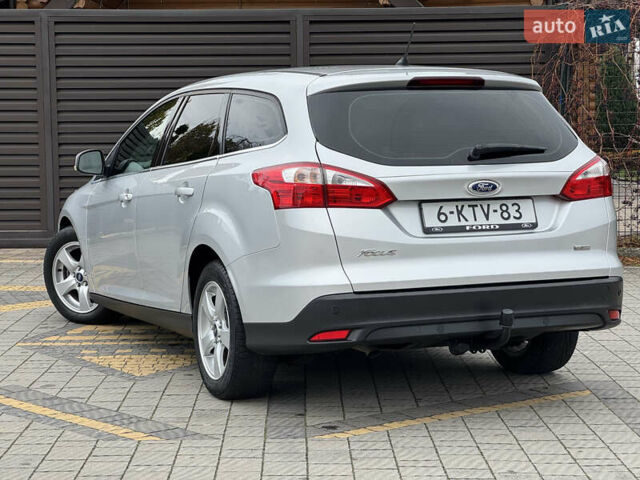 Серый Форд Фокус, объемом двигателя 1.6 л и пробегом 219 тыс. км за 8749 $, фото 103 на Automoto.ua