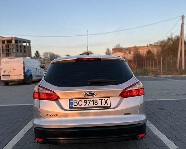 Серый Форд Фокус, объемом двигателя 1.6 л и пробегом 199 тыс. км за 7200 $, фото 4 на Automoto.ua