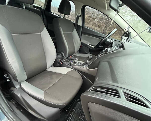 Серый Форд Фокус, объемом двигателя 1 л и пробегом 162 тыс. км за 6800 $, фото 9 на Automoto.ua