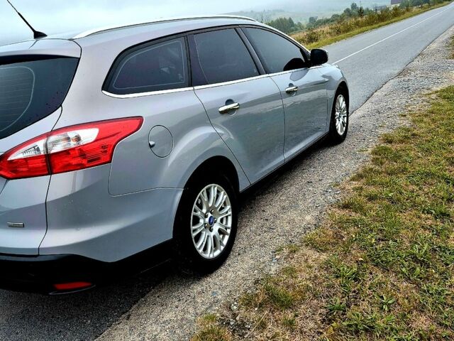 Сірий Форд Фокус, об'ємом двигуна 1.6 л та пробігом 233 тис. км за 7999 $, фото 9 на Automoto.ua