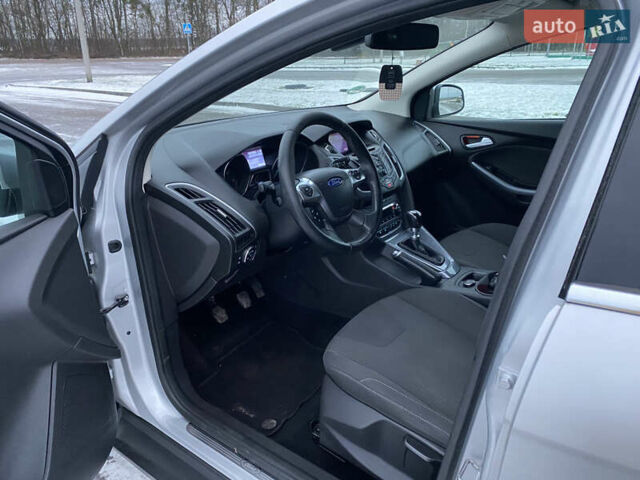 Сірий Форд Фокус, об'ємом двигуна 1.6 л та пробігом 238 тис. км за 7999 $, фото 11 на Automoto.ua