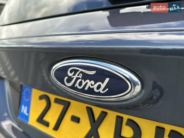 Форд Фокус 2013 у Стрые на Automoto.ua Сірий Форд Фокус, об'ємом двигуна 1.6 л та пробігом 217 тис. км за 8350 $, фото 61 на Automoto.ua