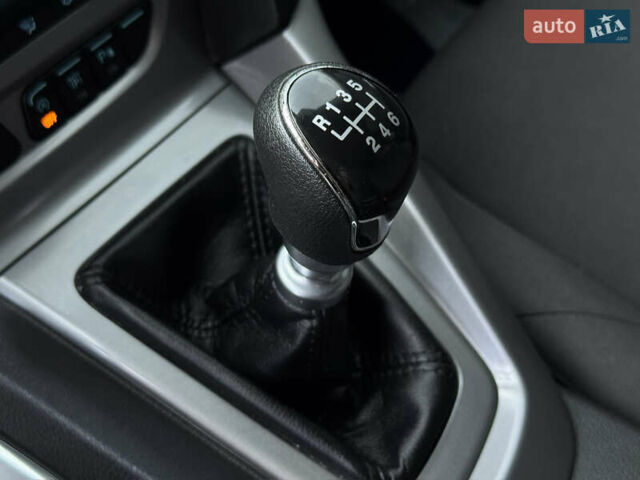 Серый Форд Фокус, объемом двигателя 1.6 л и пробегом 235 тыс. км за 7800 $, фото 45 на Automoto.ua