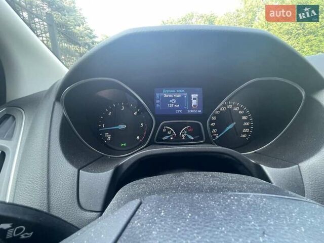 Серый Форд Фокус, объемом двигателя 1.6 л и пробегом 224 тыс. км за 8500 $, фото 36 на Automoto.ua