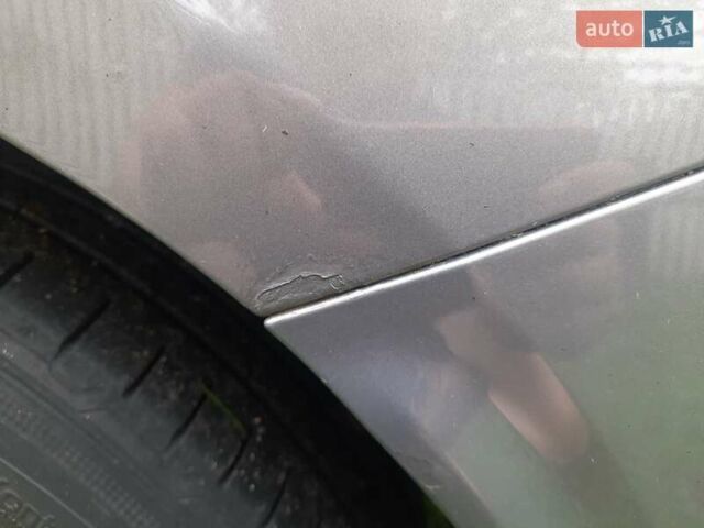 Серый Форд Фокус, объемом двигателя 1 л и пробегом 176 тыс. км за 6500 $, фото 3 на Automoto.ua