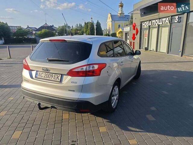 Сірий Форд Фокус, об'ємом двигуна 1.56 л та пробігом 237 тис. км за 8000 $, фото 1 на Automoto.ua