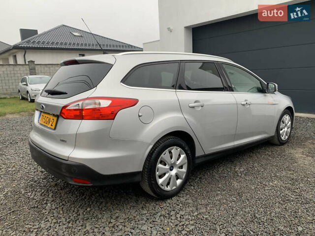 Серый Форд Фокус, объемом двигателя 1.6 л и пробегом 215 тыс. км за 8200 $, фото 3 на Automoto.ua