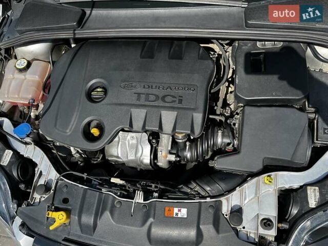 Форд Фокус 2013 в Новоукраинке на Automoto.ua Серый Форд Фокус, объемом двигателя 1.6 л и пробегом 257 тыс. км за 7900 $, фото 19 на Automoto.ua