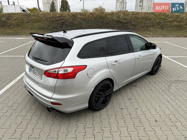 Серый Форд Фокус, объемом двигателя 1.56 л и пробегом 232 тыс. км за 7400 $, фото 15 на Automoto.ua