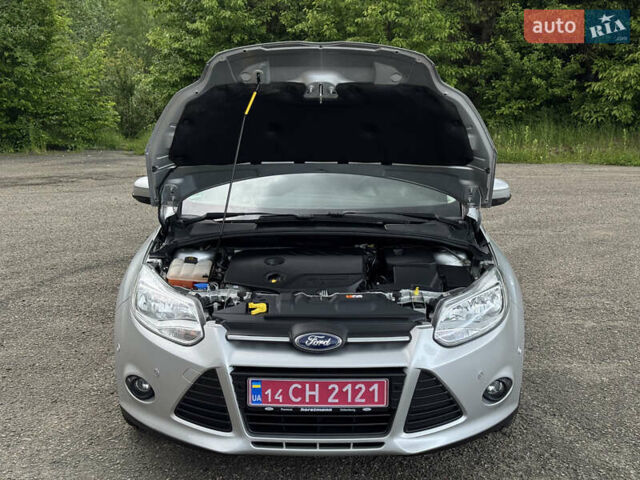 Серый Форд Фокус, объемом двигателя 1.6 л и пробегом 235 тыс. км за 7800 $, фото 71 на Automoto.ua