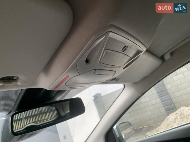 Серый Форд Фокус, объемом двигателя 1.6 л и пробегом 215 тыс. км за 8200 $, фото 35 на Automoto.ua