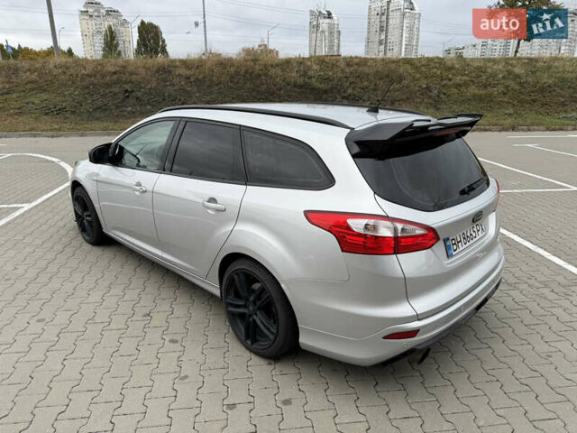 Серый Форд Фокус, объемом двигателя 1.56 л и пробегом 232 тыс. км за 7400 $, фото 14 на Automoto.ua