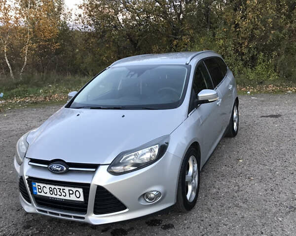 Форд Фокус 2013 в Львове на Automoto.ua Серый Форд Фокус, объемом двигателя 1.56 л и пробегом 259 тыс. км за 8400 $, фото 1 на Automoto.ua