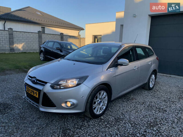 Серый Форд Фокус, объемом двигателя 1.6 л и пробегом 236 тыс. км за 7800 $, фото 8 на Automoto.ua