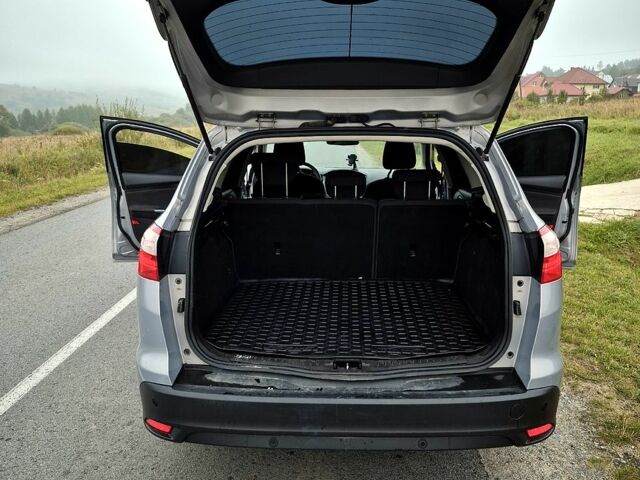 Сірий Форд Фокус, об'ємом двигуна 1.6 л та пробігом 233 тис. км за 7999 $, фото 12 на Automoto.ua