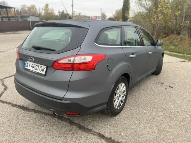 Форд Фокус 2013 в Броварах на Automoto.ua Серый Форд Фокус, объемом двигателя 2 л и пробегом 230 тыс. км за 5100 $, фото 2 на Automoto.ua