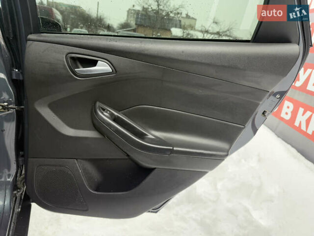 Серый Форд Фокус, объемом двигателя 1.56 л и пробегом 198 тыс. км за 7900 $, фото 10 на Automoto.ua