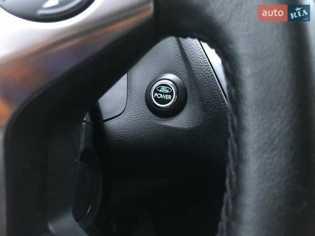 Серый Форд Фокус, объемом двигателя 1.6 л и пробегом 209 тыс. км за 7500 $, фото 28 на Automoto.ua