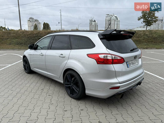 Серый Форд Фокус, объемом двигателя 1.56 л и пробегом 232 тыс. км за 7400 $, фото 12 на Automoto.ua