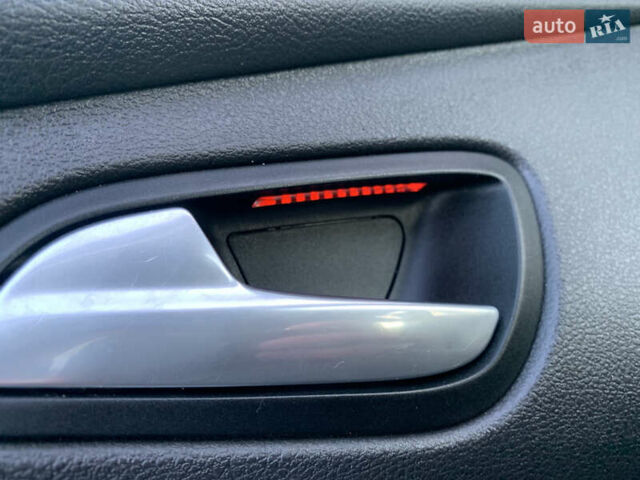 Серый Форд Фокус, объемом двигателя 1.6 л и пробегом 236 тыс. км за 7500 $, фото 37 на Automoto.ua