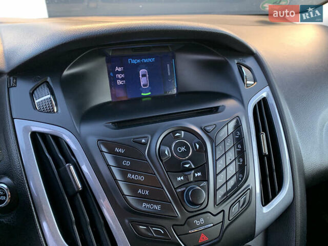 Серый Форд Фокус, объемом двигателя 1.6 л и пробегом 236 тыс. км за 7800 $, фото 31 на Automoto.ua