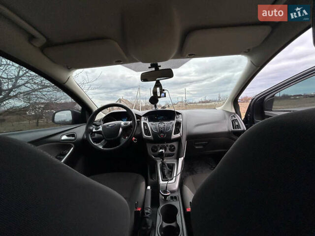 Серый Форд Фокус, объемом двигателя 1 л и пробегом 162 тыс. км за 6800 $, фото 8 на Automoto.ua