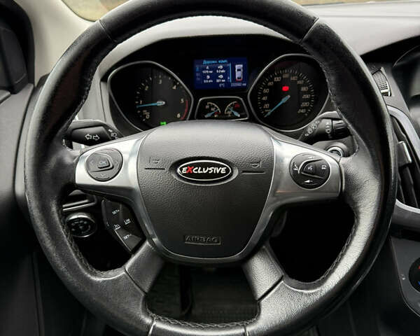 Серый Форд Фокус, объемом двигателя 1.56 л и пробегом 232 тыс. км за 7400 $, фото 20 на Automoto.ua