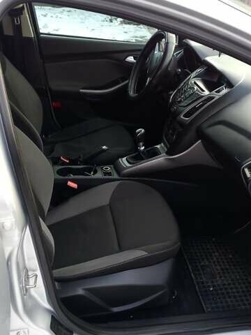 Серый Форд Фокус, объемом двигателя 1.56 л и пробегом 328 тыс. км за 7900 $, фото 11 на Automoto.ua