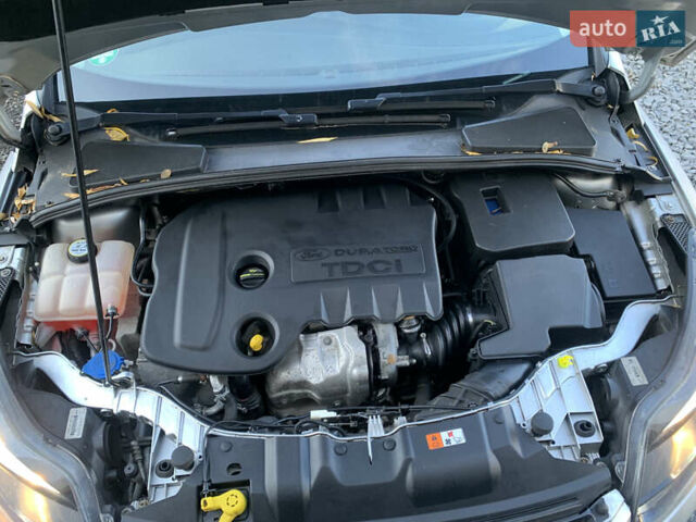 Форд Фокус 2013 в Ровно на Automoto.ua Серый Форд Фокус, объемом двигателя 1.6 л и пробегом 236 тыс. км за 7950 $, фото 11 на Automoto.ua