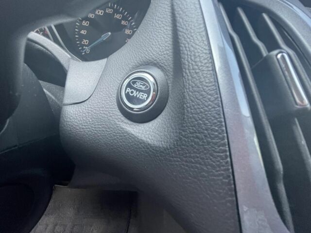 Сірий Форд Фокус, об'ємом двигуна 1.6 л та пробігом 220 тис. км за 8500 $, фото 18 на Automoto.ua