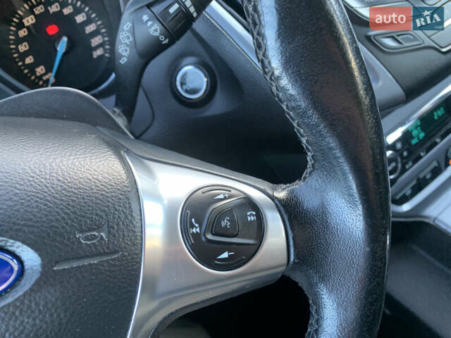 Форд Фокус 2013 в Ровно на Automoto.ua Серый Форд Фокус, объемом двигателя 1.6 л и пробегом 236 тыс. км за 7950 $, фото 31 на Automoto.ua