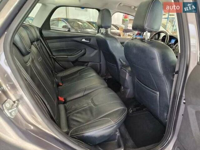 Серый Форд Фокус, объемом двигателя 1.56 л и пробегом 163 тыс. км за 10850 $, фото 9 на Automoto.ua