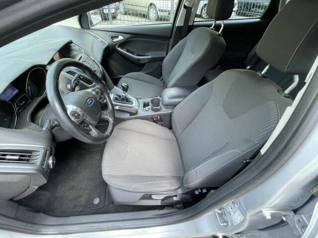 Сірий Форд Фокус, об'ємом двигуна 1.6 л та пробігом 220 тис. км за 8500 $, фото 21 на Automoto.ua