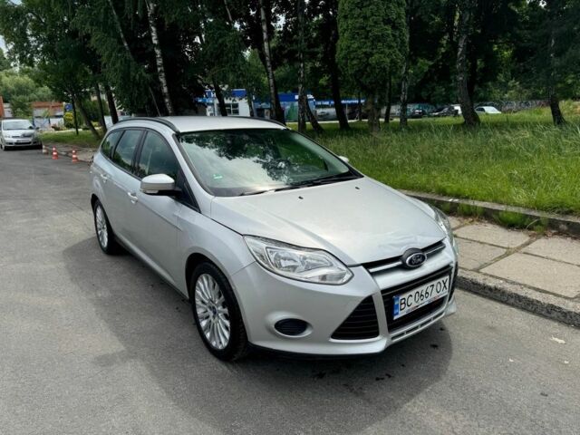 Серый Форд Фокус, объемом двигателя 1.6 л и пробегом 184 тыс. км за 8100 $, фото 2 на Automoto.ua