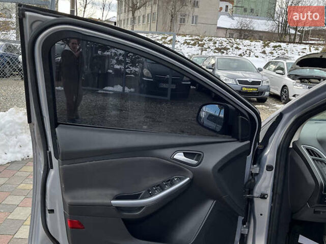 Серый Форд Фокус, объемом двигателя 1.56 л и пробегом 234 тыс. км за 8500 $, фото 14 на Automoto.ua