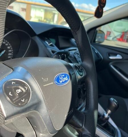 Серый Форд Фокус, объемом двигателя 1.6 л и пробегом 271 тыс. км за 6950 $, фото 23 на Automoto.ua