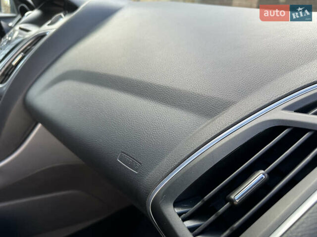 Форд Фокус 2013 у Стрые на Automoto.ua Сірий Форд Фокус, об'ємом двигуна 1.6 л та пробігом 217 тис. км за 8350 $, фото 103 на Automoto.ua