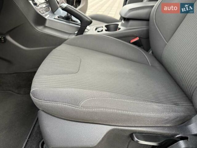 Серый Форд Фокус, объемом двигателя 1.6 л и пробегом 230 тыс. км за 7899 $, фото 74 на Automoto.ua
