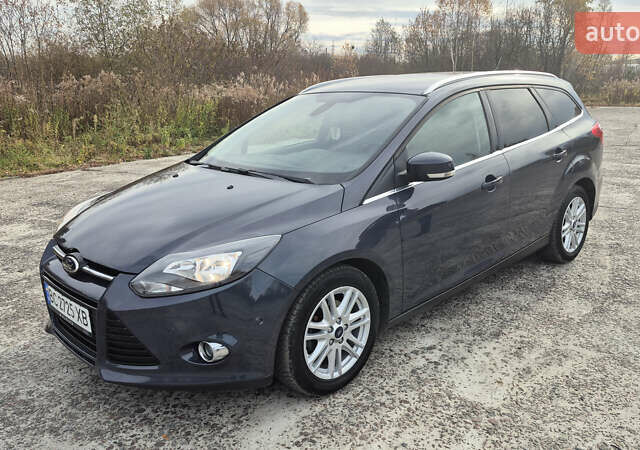 Серый Форд Фокус, объемом двигателя 1.6 л и пробегом 226 тыс. км за 8800 $, фото 4 на Automoto.ua