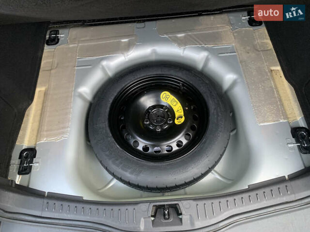 Серый Форд Фокус, объемом двигателя 1.6 л и пробегом 215 тыс. км за 8200 $, фото 40 на Automoto.ua