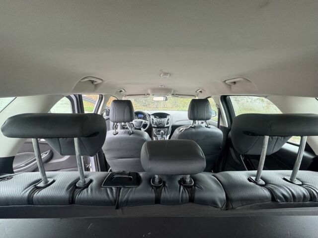 Форд Фокус 2013 в Броварах на Automoto.ua Серый Форд Фокус, объемом двигателя 2 л и пробегом 230 тыс. км за 5100 $, фото 7 на Automoto.ua