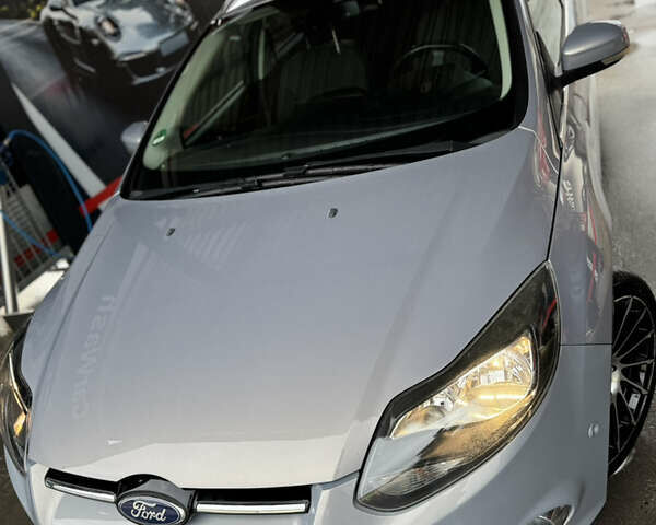 Сірий Форд Фокус, об'ємом двигуна 1.6 л та пробігом 204 тис. км за 8200 $, фото 14 на Automoto.ua