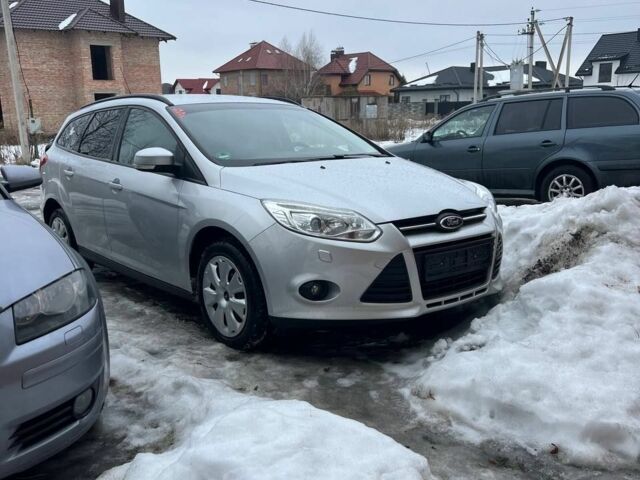 Сірий Форд Фокус, об'ємом двигуна 1.6 л та пробігом 185 тис. км за 7350 $, фото 4 на Automoto.ua