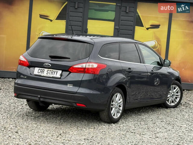Серый Форд Фокус, объемом двигателя 1.6 л и пробегом 227 тыс. км за 8900 $, фото 21 на Automoto.ua