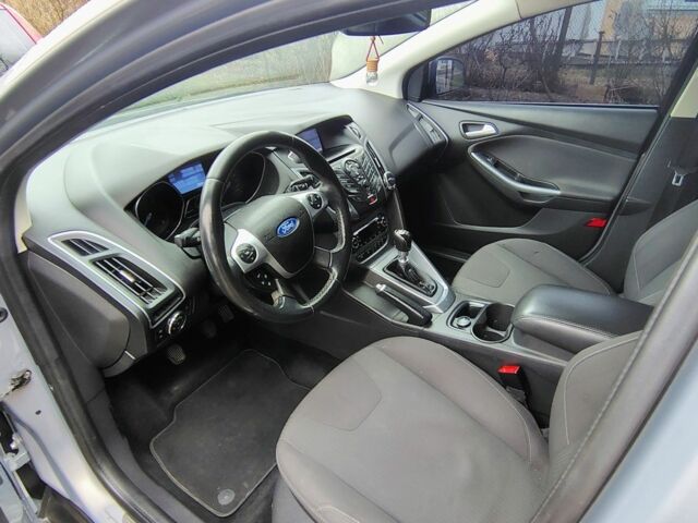 Серый Форд Фокус, объемом двигателя 0 л и пробегом 235 тыс. км за 7250 $, фото 6 на Automoto.ua