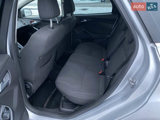 Сірий Форд Фокус, об'ємом двигуна 1.6 л та пробігом 238 тис. км за 7999 $, фото 13 на Automoto.ua